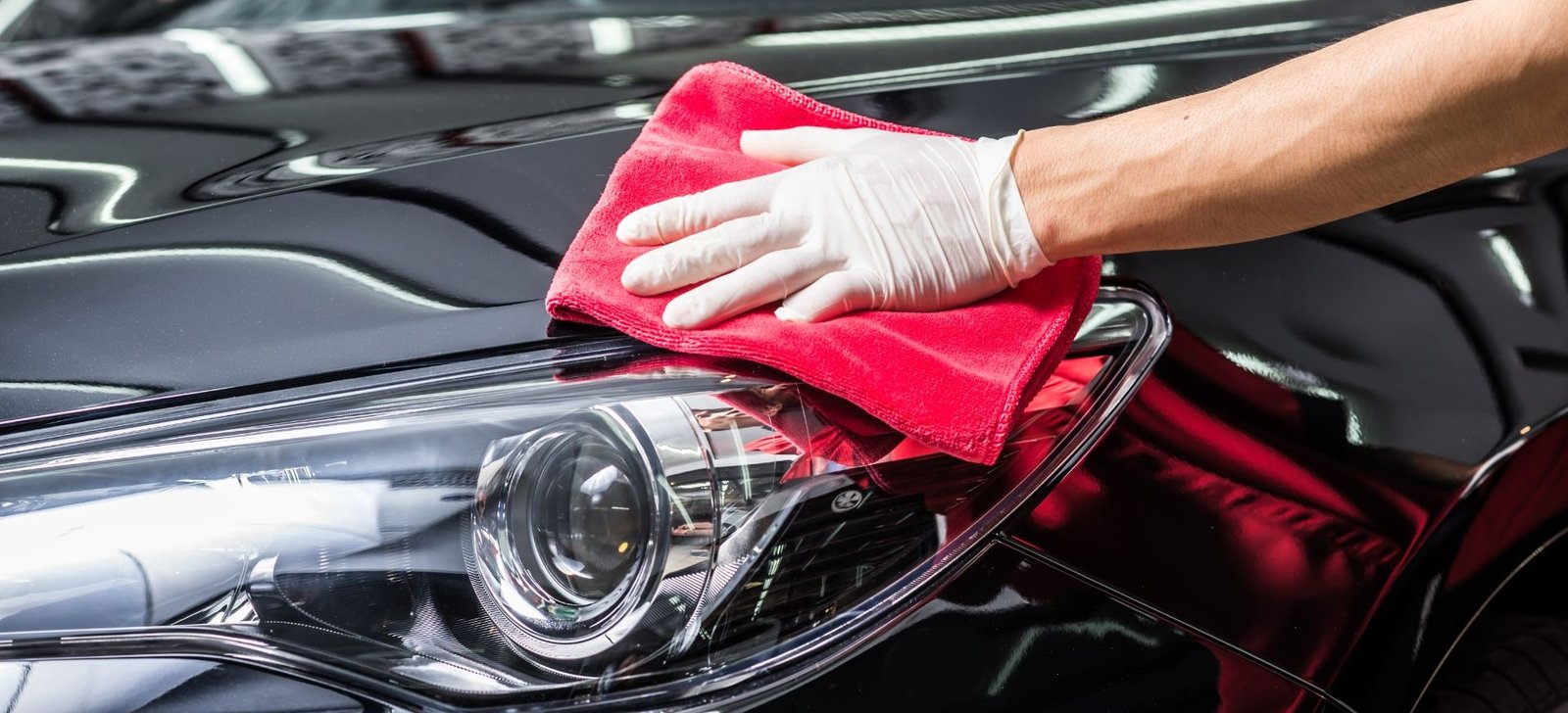 Signs That Hints To Need For Car Detailing