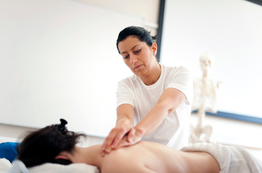 8 Tips Every Massage Therapist Should Know