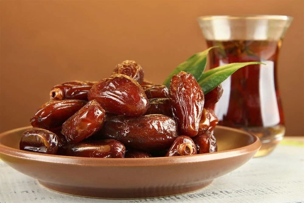 What Are the Nutritional Benefits of Dried Dates?